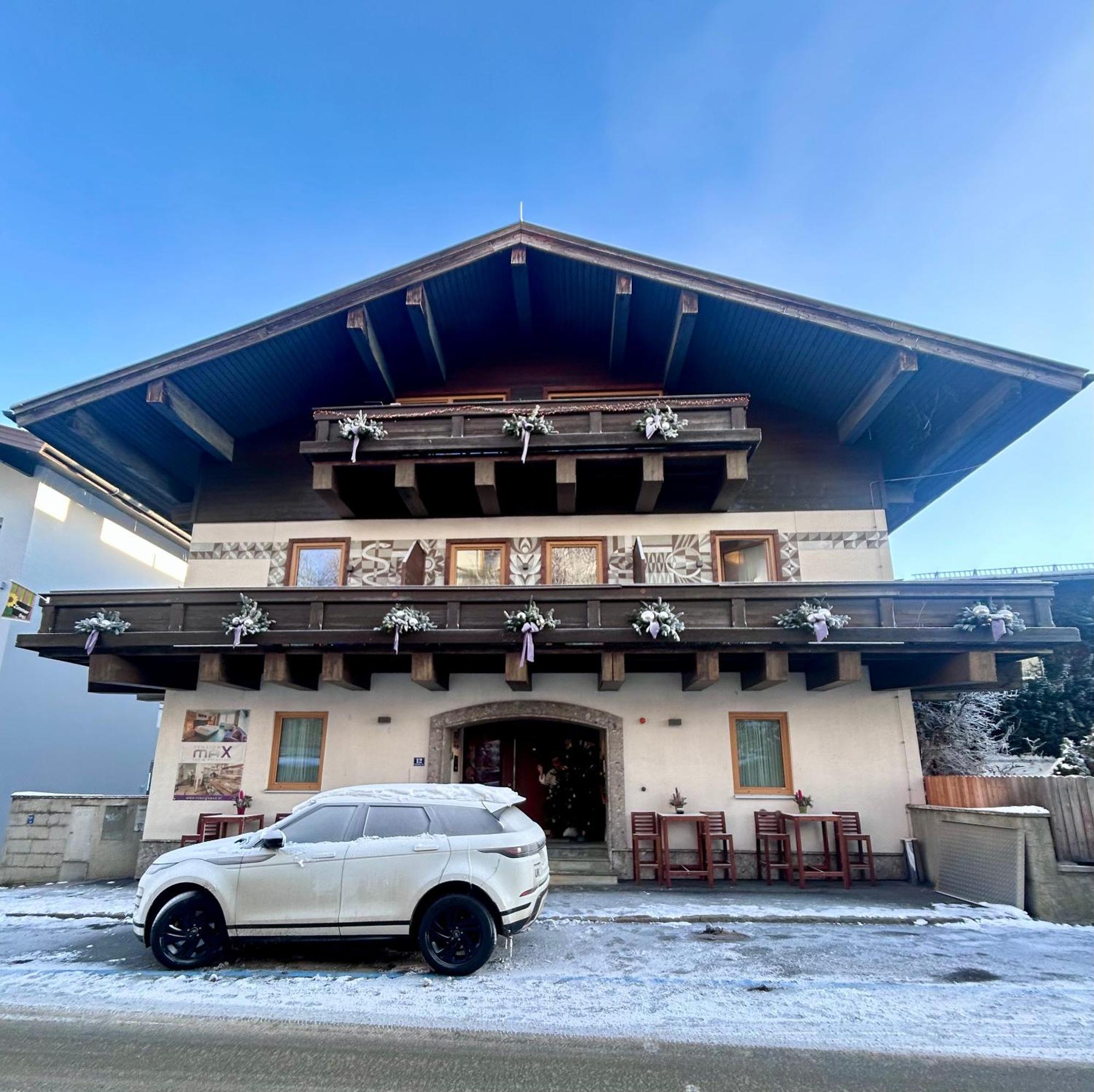 Pension Max Summercard Included Zell am See Exterior photo